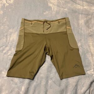 Nike Men's Trail Lava Loops Dri-FIT ADV Running 1/2 Tights Shorts